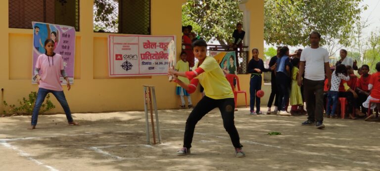 6- Girls playing Cricket-Hamirpur